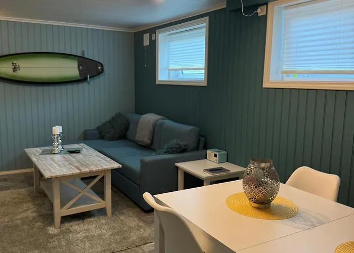 Beautiful In Appartement Leknes